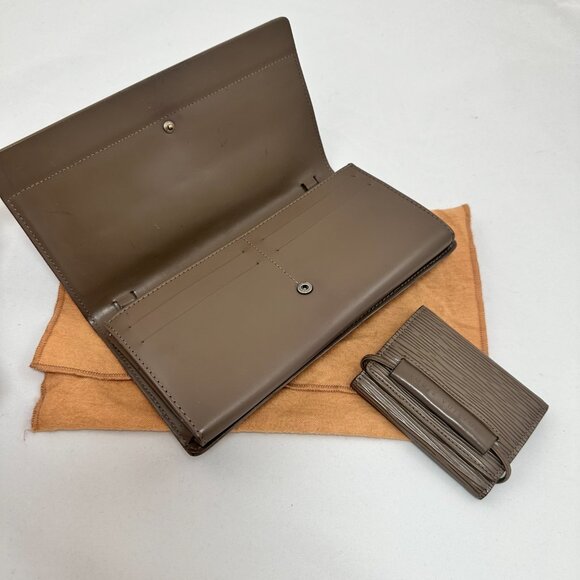 Louis Vuitton Epi Leather Honfleur Clutch Bag Lilac M5273B - Picture 2 of 5